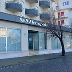 Alojamento de Acomodação e Pequeno-almoço Metropols Sottomarina