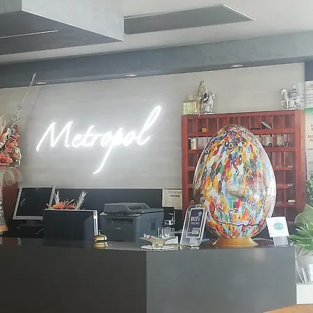 فندق مبيت وإفطار Metropols