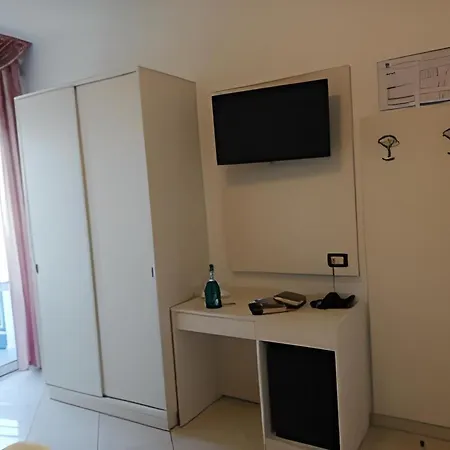 Metropols فندق مبيت وإفطار 3*