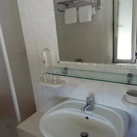 Metropols Bed & Breakfast 3*