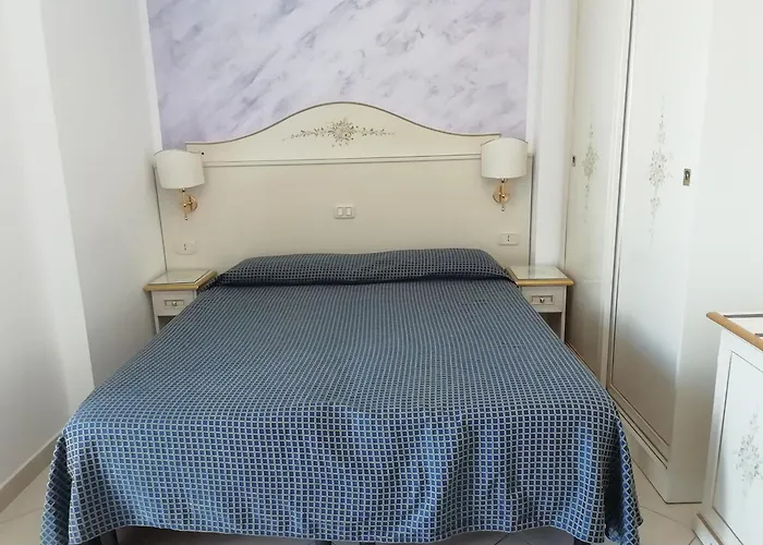 Metropols فندق مبيت وإفطار 3*